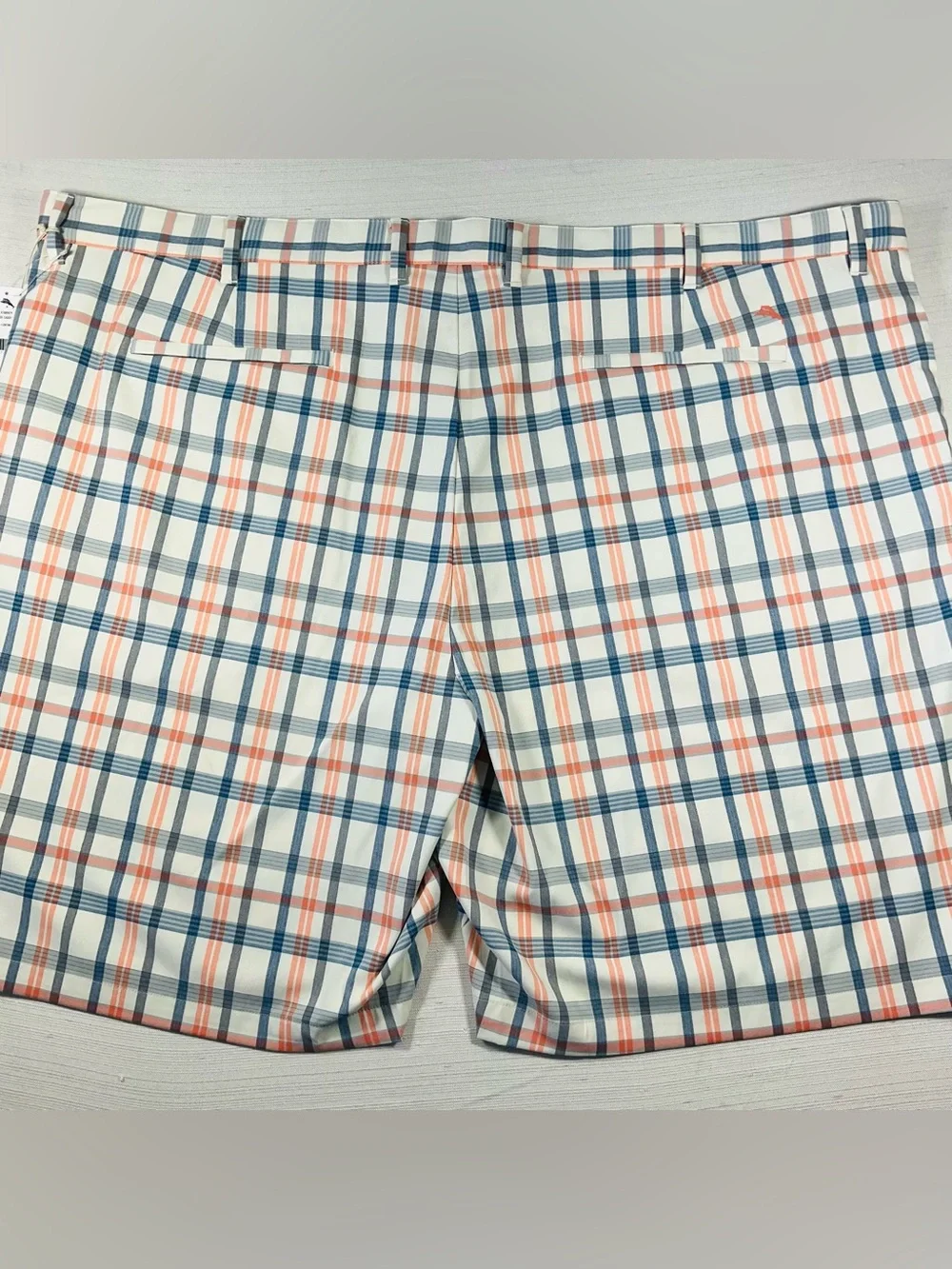 NWT TOMMY BAHAMA Men's Seaside Caddy Stretch UPF Ivory Plaid Flat Front Shorts